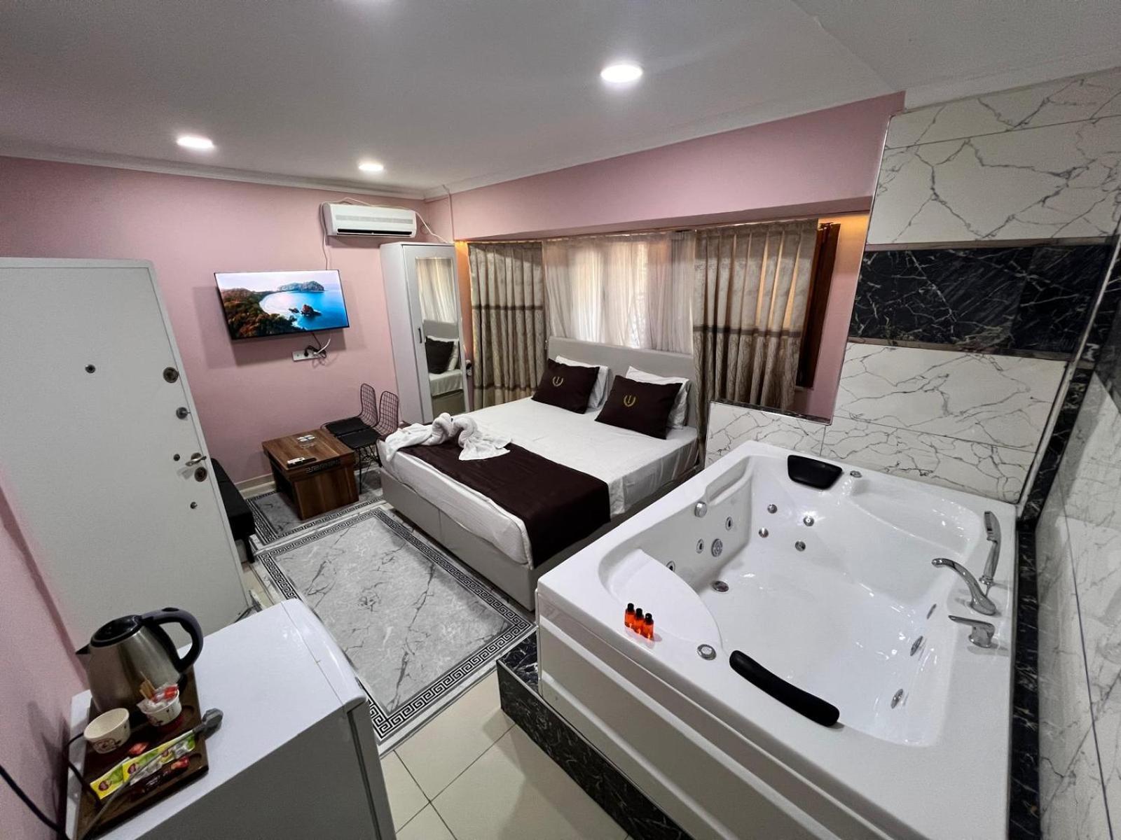 Istanbul Palace Hotel מראה חיצוני תמונה
